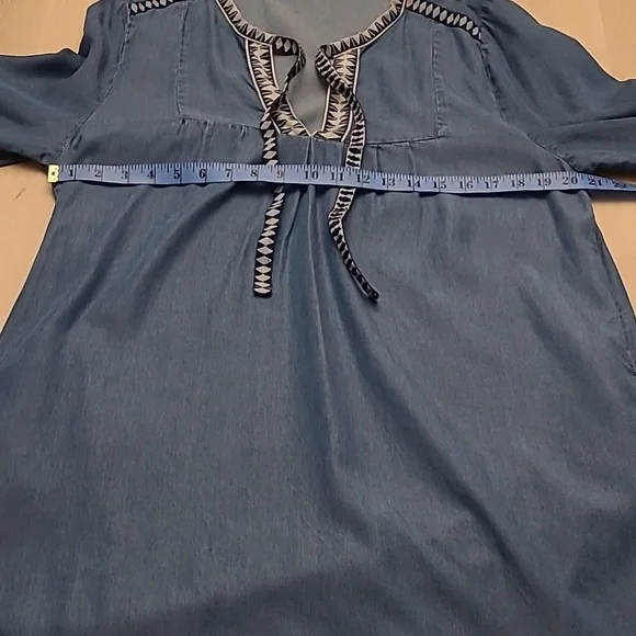 LIKE NEW Y2K Kenneth Cole Reaction Denim Look with Western Trim Mini Dress/Tunic - Picture 4 of 13